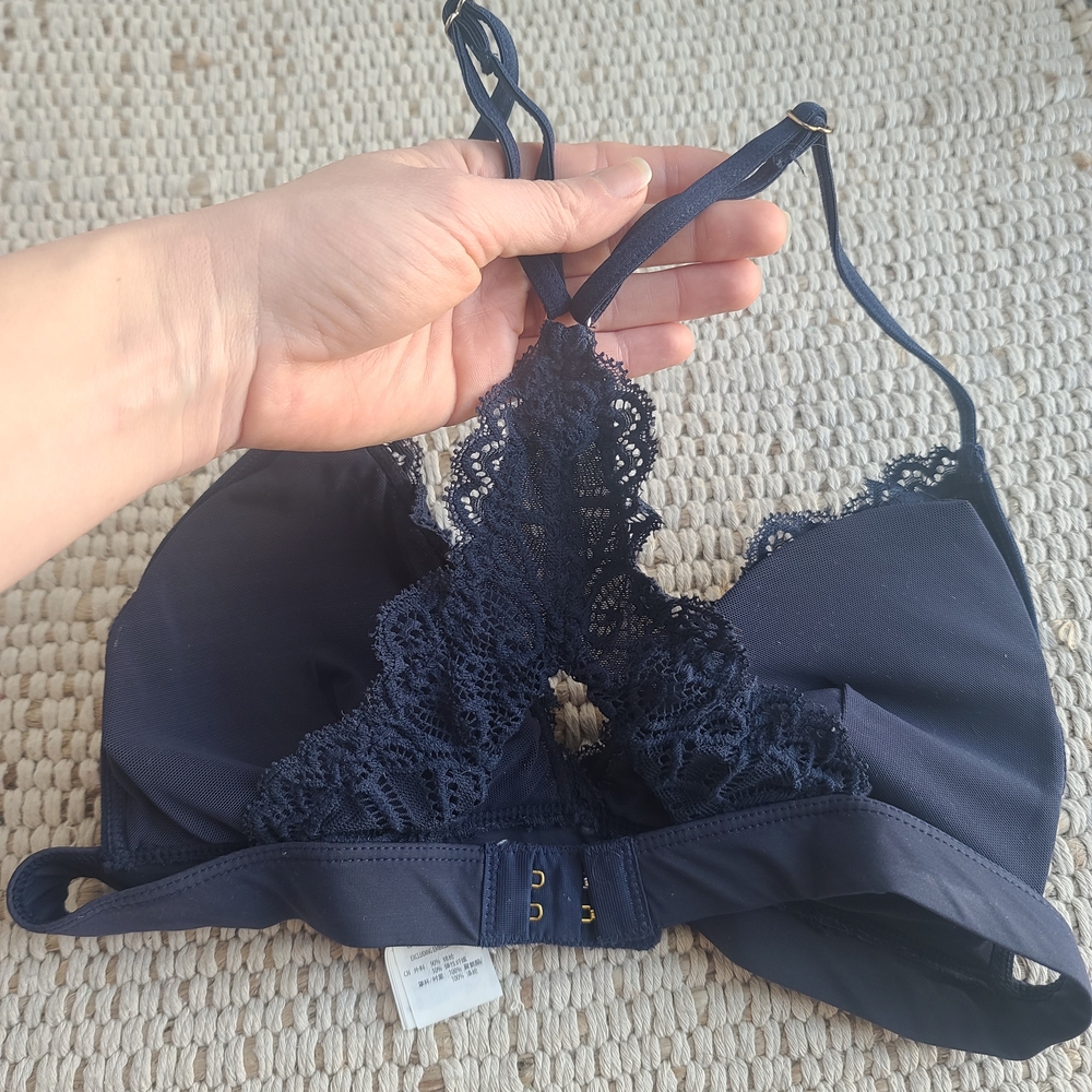 Cotton On Navy Blue Lace Bralette - Picture 4 of 5